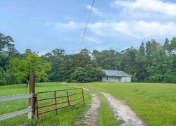Pre-foreclosure in  RIVER ANNEX RD Cantonment, FL 32533