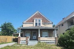 Pre-foreclosure in  MARSTON AVE Cleveland, OH 44105