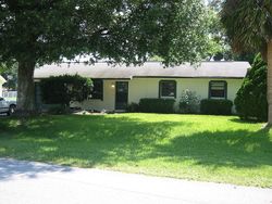 Pre-foreclosure in  NE 21ST AVENUE RD Ocala, FL 34479