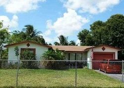 Pre-foreclosure in  SW 41ST ST Fort Lauderdale, FL 33314