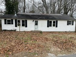 Pre-foreclosure Listing in FOURTH ST HARTWELL, GA 30643