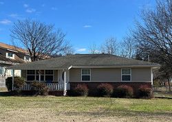 Pre-foreclosure in  SPARKS ST Ringgold, GA 30736