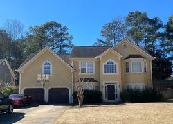 Pre-foreclosure in  TOWNSHIP DR Woodstock, GA 30189