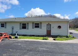 Pre-foreclosure Listing in W WATER ST BORDEN, IN 47106