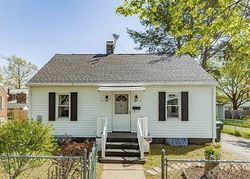 Pre-foreclosure in  LEAVITT ST Springfield, MA 01109