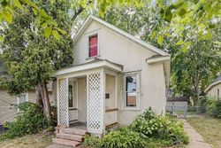 Pre-foreclosure in  FREMONT AVE N Minneapolis, MN 55412