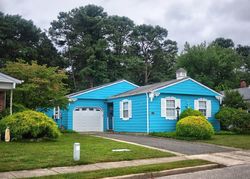 Pre-foreclosure in  CABRILLO BLVD Toms River, NJ 08757