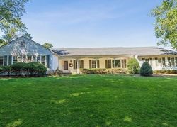 Pre-foreclosure in  MOUNT GREY RD East Setauket, NY 11733