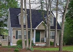 Pre-foreclosure in  JUNCTION RD Mocksville, NC 27028