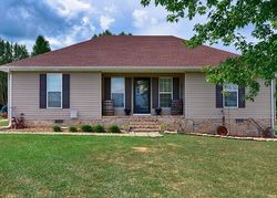 Pre-foreclosure Listing in TROTWOOD DR FAYETTEVILLE, TN 37334