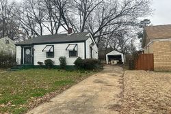 Pre-foreclosure in  FIZER RD Memphis, TN 38114