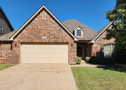 Pre-foreclosure in  E 50TH PL Tulsa, OK 74134