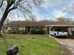 Pre-foreclosure in  N DELAWARE ST Grove, OK 74344