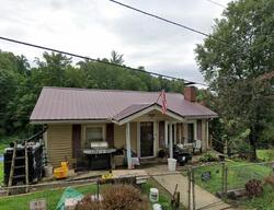 Pre-foreclosure in  WARREN PL NW Lenoir, NC 28645