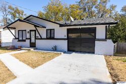 Pre-foreclosure in  S 36TH ST Omaha, NE 68105