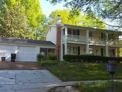 Pre-foreclosure in  DAMASK CT Saint Louis, MO 63146