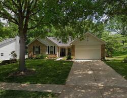 Pre-foreclosure in  LYNWOOD FOREST DR Ballwin, MO 63021