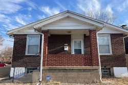 Pre-foreclosure in  BOWEN ST Saint Louis, MO 63111