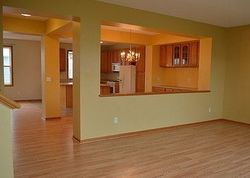 Pre-foreclosure in  VILLAGE TRL E UNIT 1 Saint Paul, MN 55109