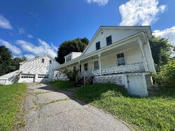  S Alpine St, Oakland ME