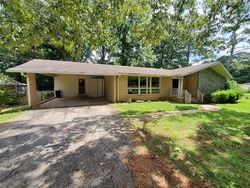 Pre-foreclosure in  SUMMIT DR Griffin, GA 30224