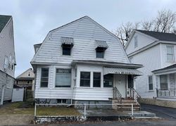 Pre-foreclosure in  HAIGH AVE Schenectady, NY 12304