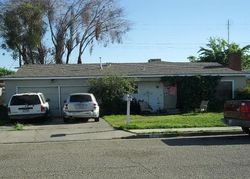 Pre-foreclosure in  DEXTER AVE Porterville, CA 93257