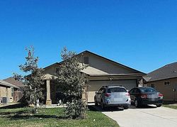 Pre-foreclosure Listing in IGNEOUS LN JARRELL, TX 76537