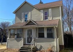 Pre-foreclosure in  EAST AVE Akron, OH 44314