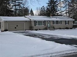 Pre-foreclosure in  KAUFFMAN RD Stow, OH 44224
