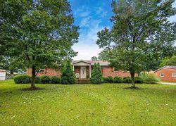 Pre-foreclosure in  LYTLE ST Spartanburg, SC 29301