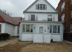 Pre-foreclosure in  SOUTH GRAND AVE W Springfield, IL 62704