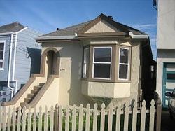 Pre-foreclosure in  CAPITOL AVE San Francisco, CA 94112
