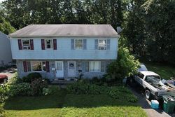 Pre-foreclosure in  E LINDEN ST Fleetwood, PA 19522