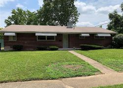 Pre-foreclosure in  ARCHWOOD DR Dayton, OH 45406