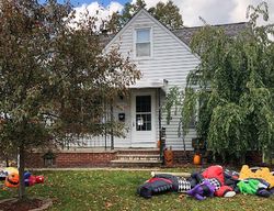 Pre-foreclosure in  IROQUOIS AVE Cleveland, OH 44124