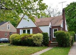 Pre-foreclosure in  WINDSOR PKWY Hempstead, NY 11550