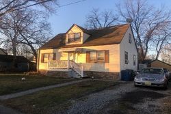 Pre-foreclosure in  JOHNSON TER Keansburg, NJ 07734