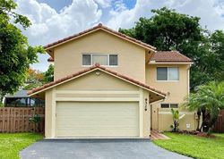 Pre-foreclosure in  SW 151ST AVE Miami, FL 33196