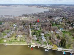 Pre-foreclosure in  W STONEGATE DR Antioch, IL 60002