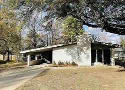 Pre-foreclosure in  CARTER DR West Monroe, LA 71291