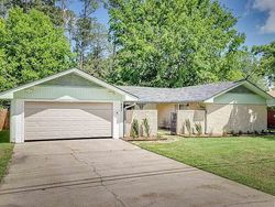 Pre-foreclosure in  ROCHELLE AVE Monroe, LA 71201