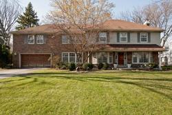 Pre-foreclosure in  HARDING RD Hinsdale, IL 60521