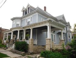 Pre-foreclosure Listing in N HICKORY ST JOLIET, IL 60435
