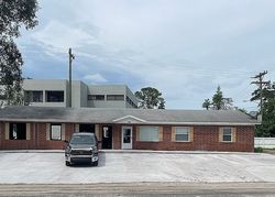 Pre-foreclosure in  CLUB TER E Jacksonville, FL 32207