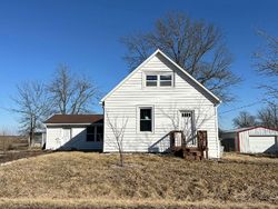 Pre-foreclosure Listing in AMES RD RED BUD, IL 62278