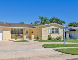 Pre-foreclosure in  SW 52ND PL Fort Lauderdale, FL 33328