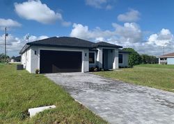 Pre-foreclosure in  NW 10TH TER Cape Coral, FL 33993