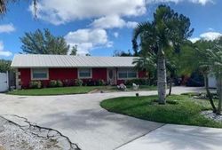 Pre-foreclosure in  JEFFERY AVE West Palm Beach, FL 33407
