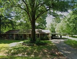 Pre-foreclosure in  IRELAND AVE Montgomery, AL 36108